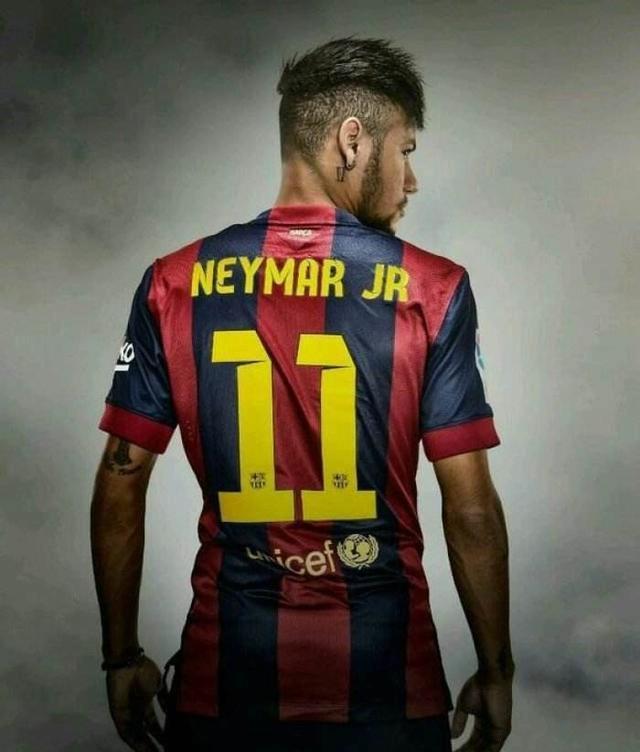 亲自做东 亲自做东