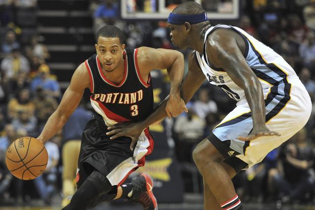 他会在深夜 他会在深夜