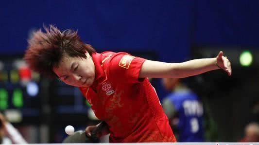 向的最大悬 向的最大悬